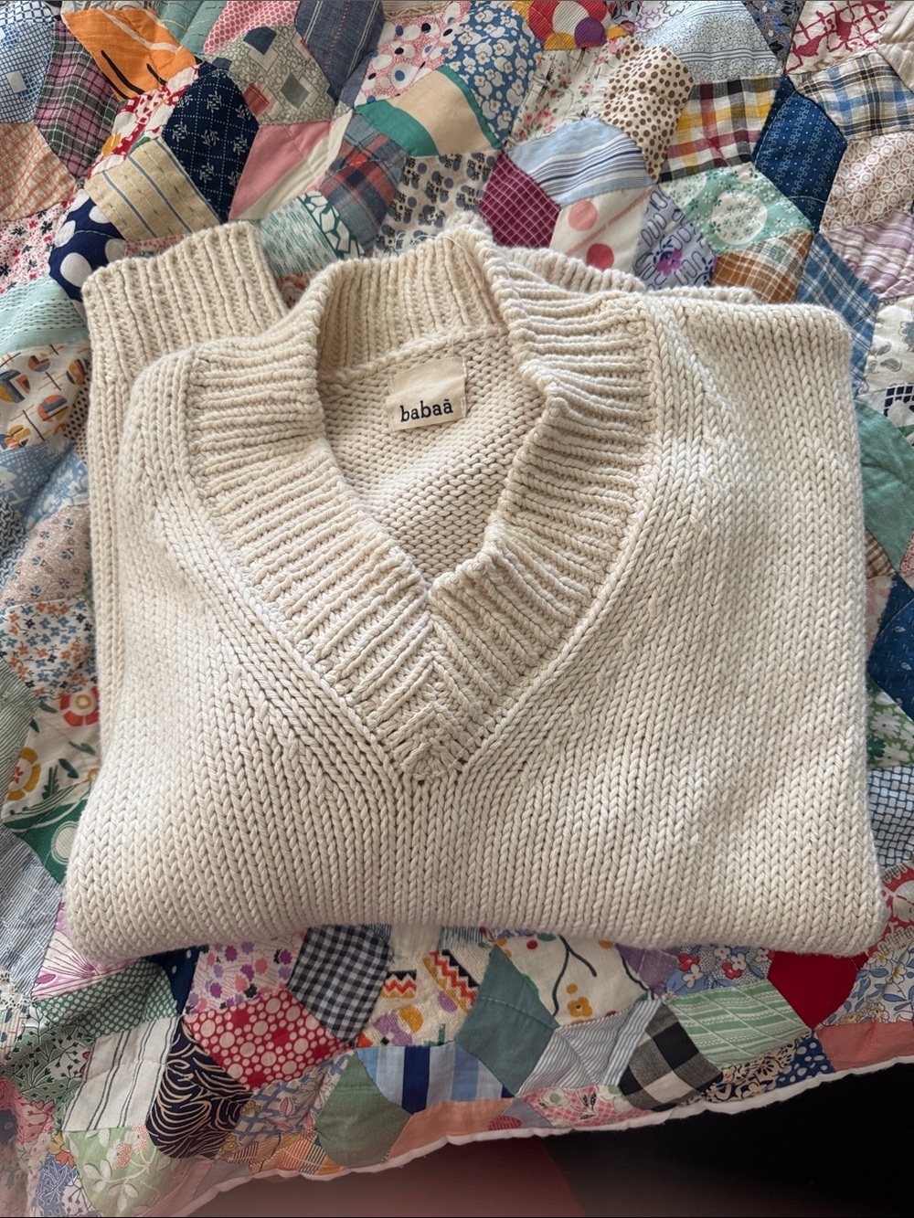 Babaa Soft Cream V-Neck Chunky Knit Pullover No 64 - Picture 3 of 3